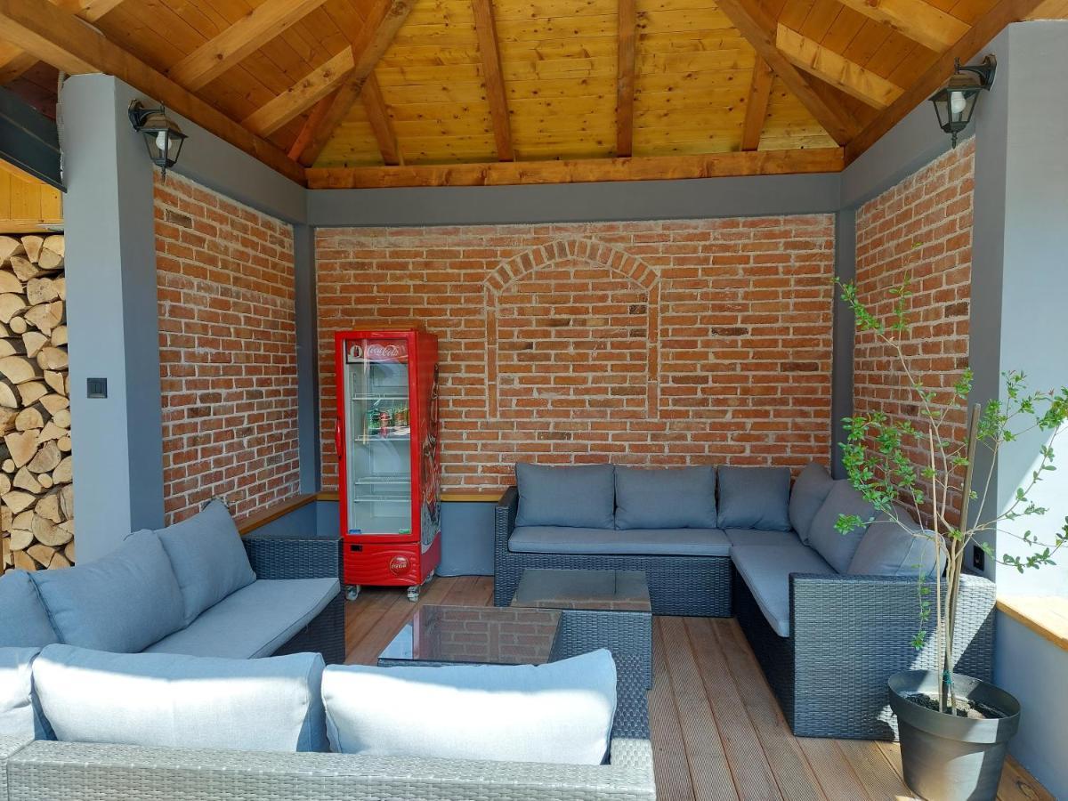 Apartment Karlovac Exterior photo