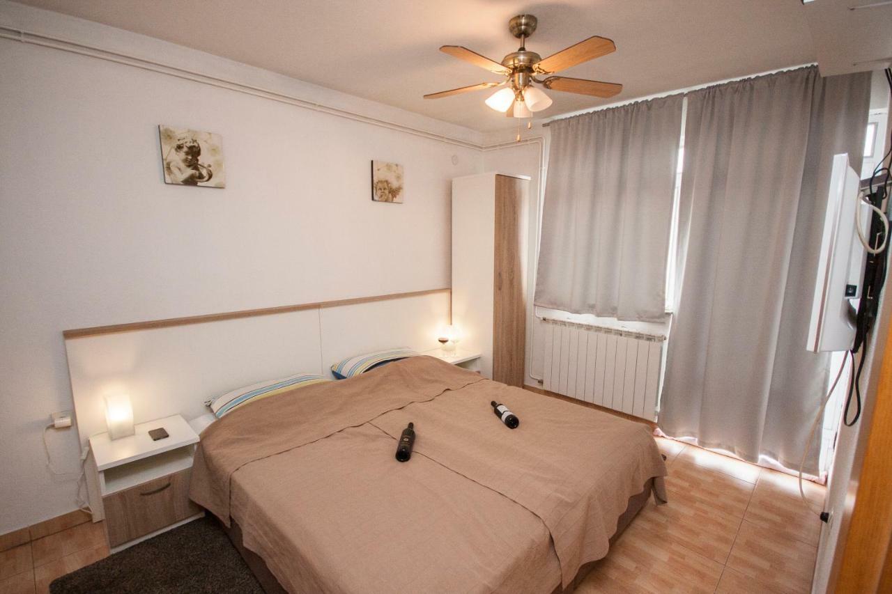 Apartment Karlovac Exterior photo